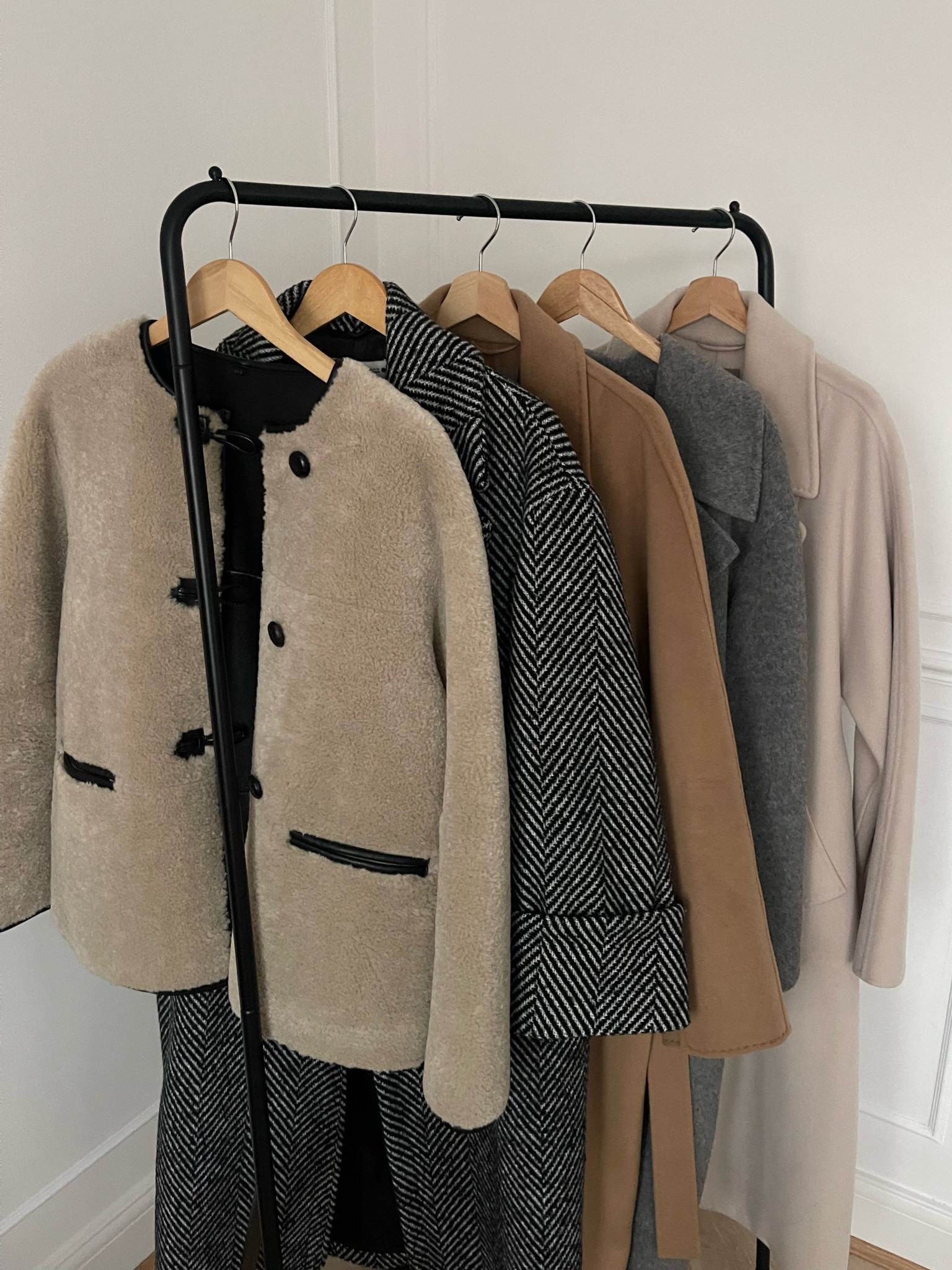 Autumn winter coats rail ❄️🖤🍂

Shearling jacket, herringbone coat, grey coat, camel coat, beige coat 

#LTKGIFT 

#LTKHoliday #LTKstyletip #LTKSeasonal