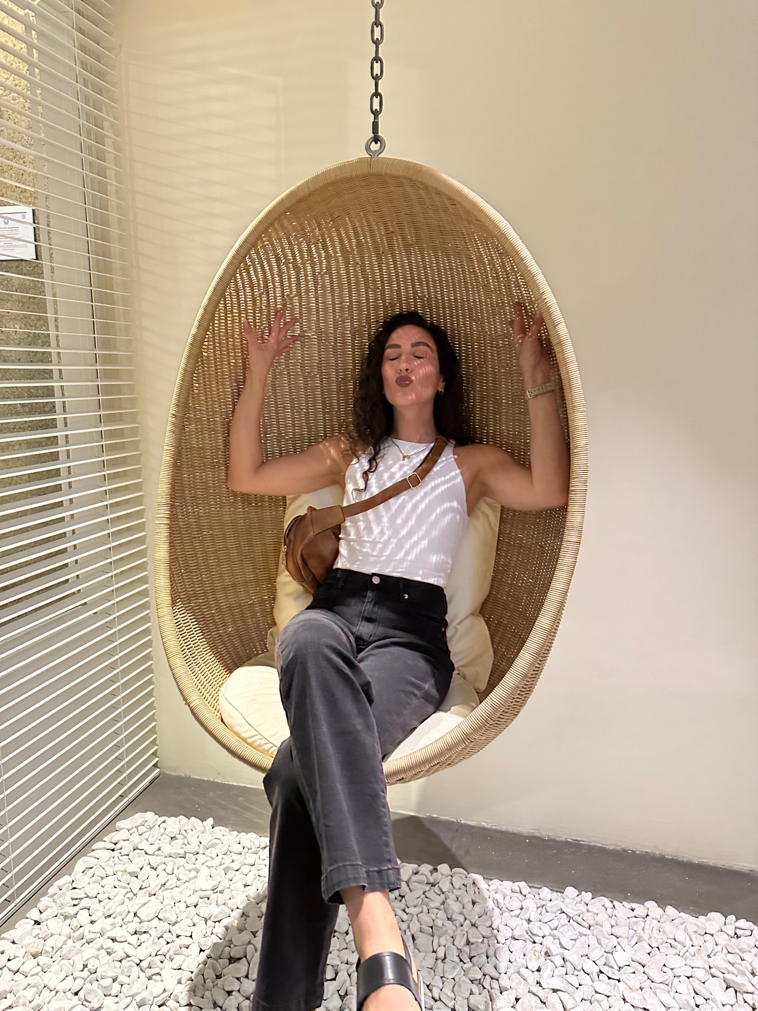 Mama OOTD: head to toe Amazon 
.
.
#amazonfinds #mamaOOTD #OOTD #millennialOOTD #honeymoonOOTD #italianhoneymoon #millennialjeans #momjeans 

#LTKFindsUnder50 #LTKStyleTip #LTKTravel