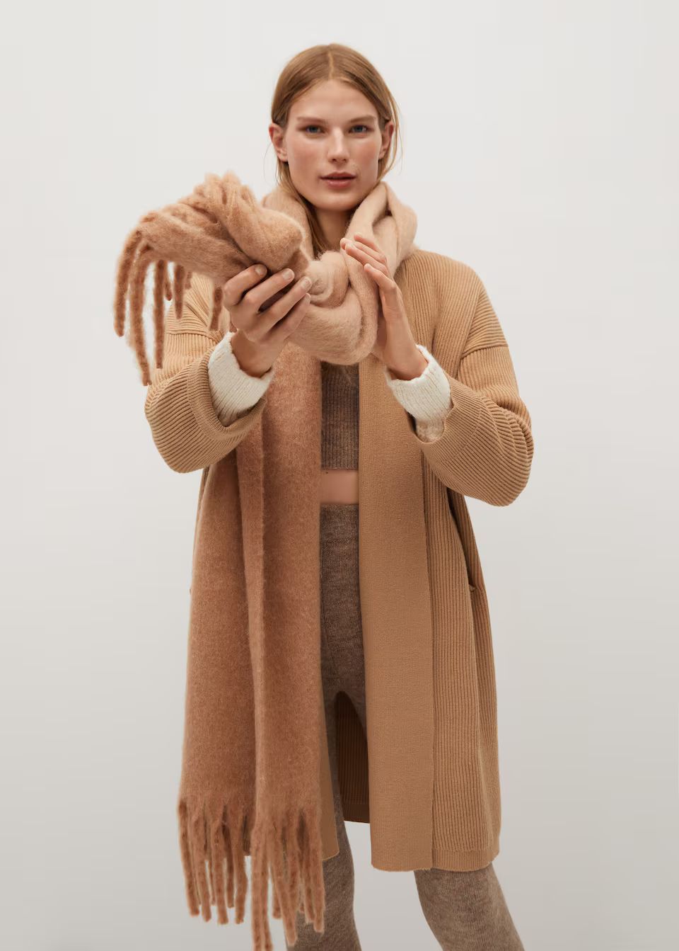 Knitted long coat | MANGO (US)