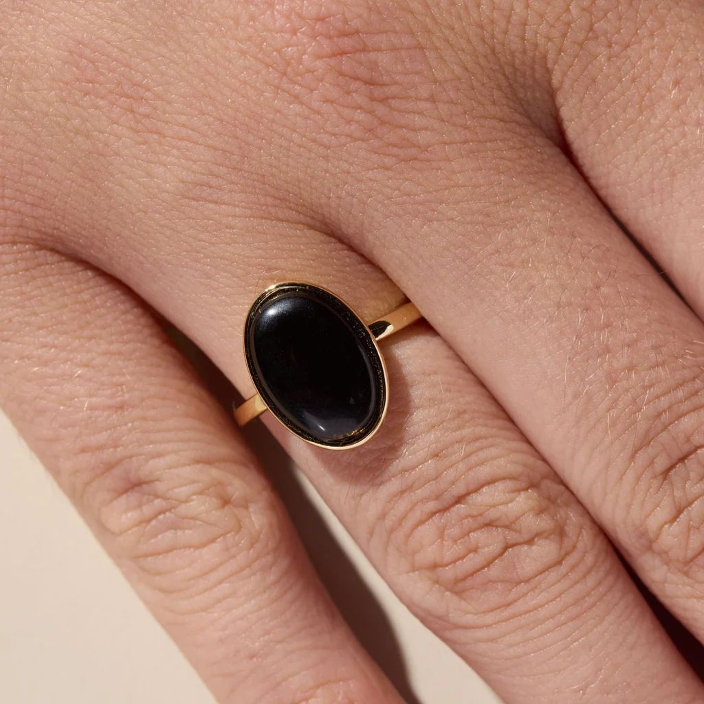 Black Oval Stone Ring | Nickel and Suede