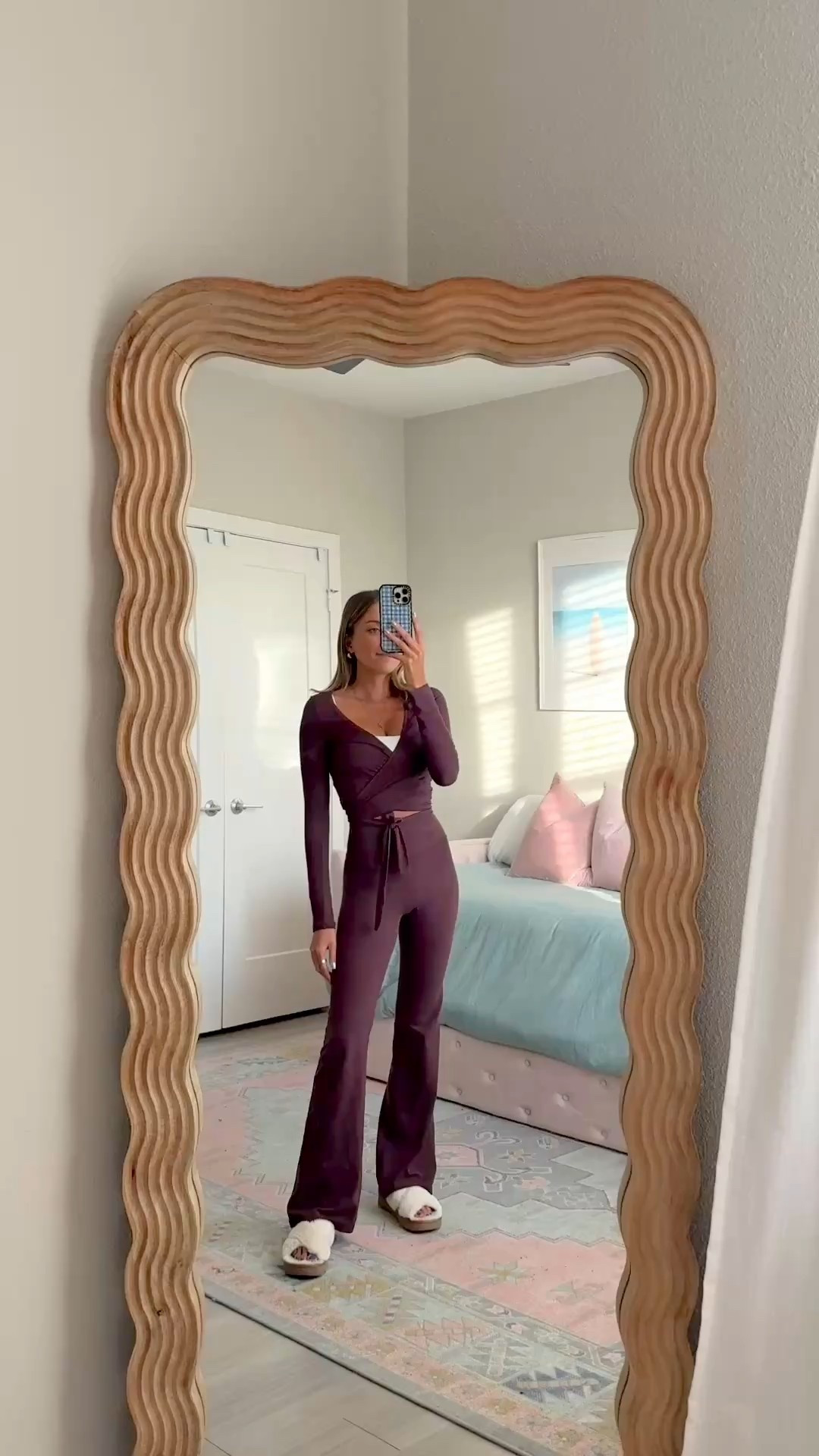 The cutest workout set from Amazon. Love this Pilates wrap top so much 💕