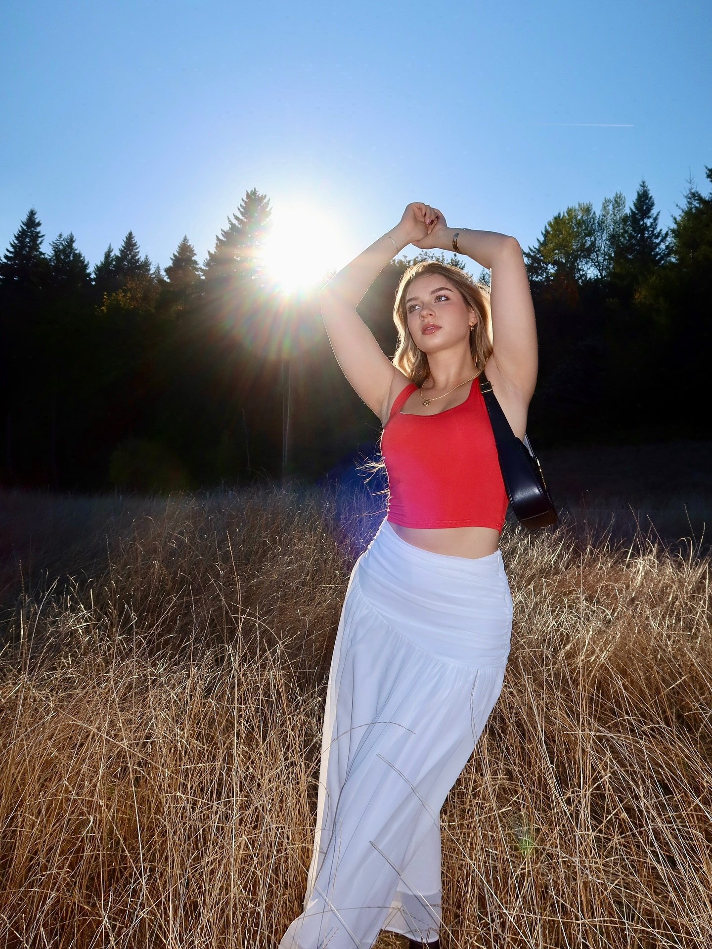 I didn’t know I needed a skirt like this. It’s from @savana 😘