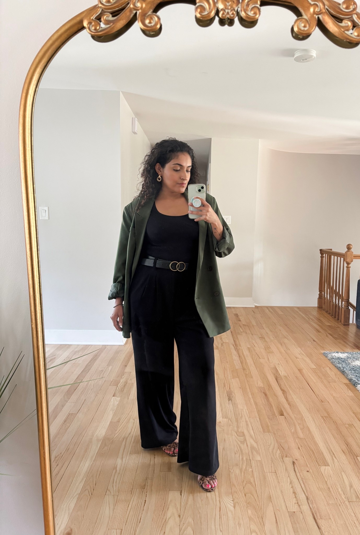 Workwear for women
- blazers for women
- flare pants for women
- work pants


#LTKU #LTKWorkwear