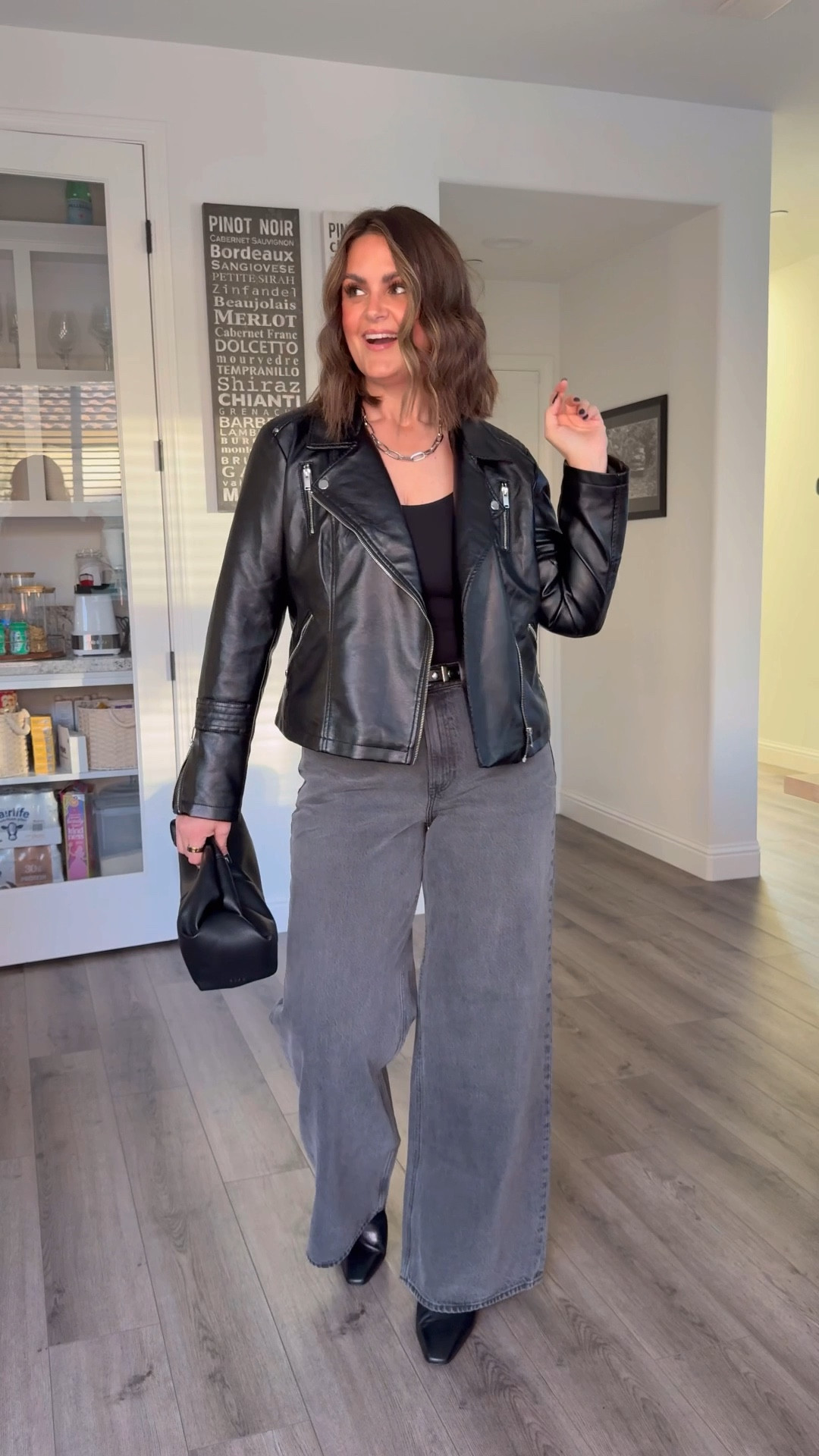 Date night outfit

Jeans, 31 Long
Tank, large
Jacket, XL
Boots, 10 (true size)

Size 12, midsize, concert outfit, fall outfit, date night look, curvy denim, curvy jeans, fall style 

#LTKStyleTip #LTKMidsize #LTKFindsUnder100