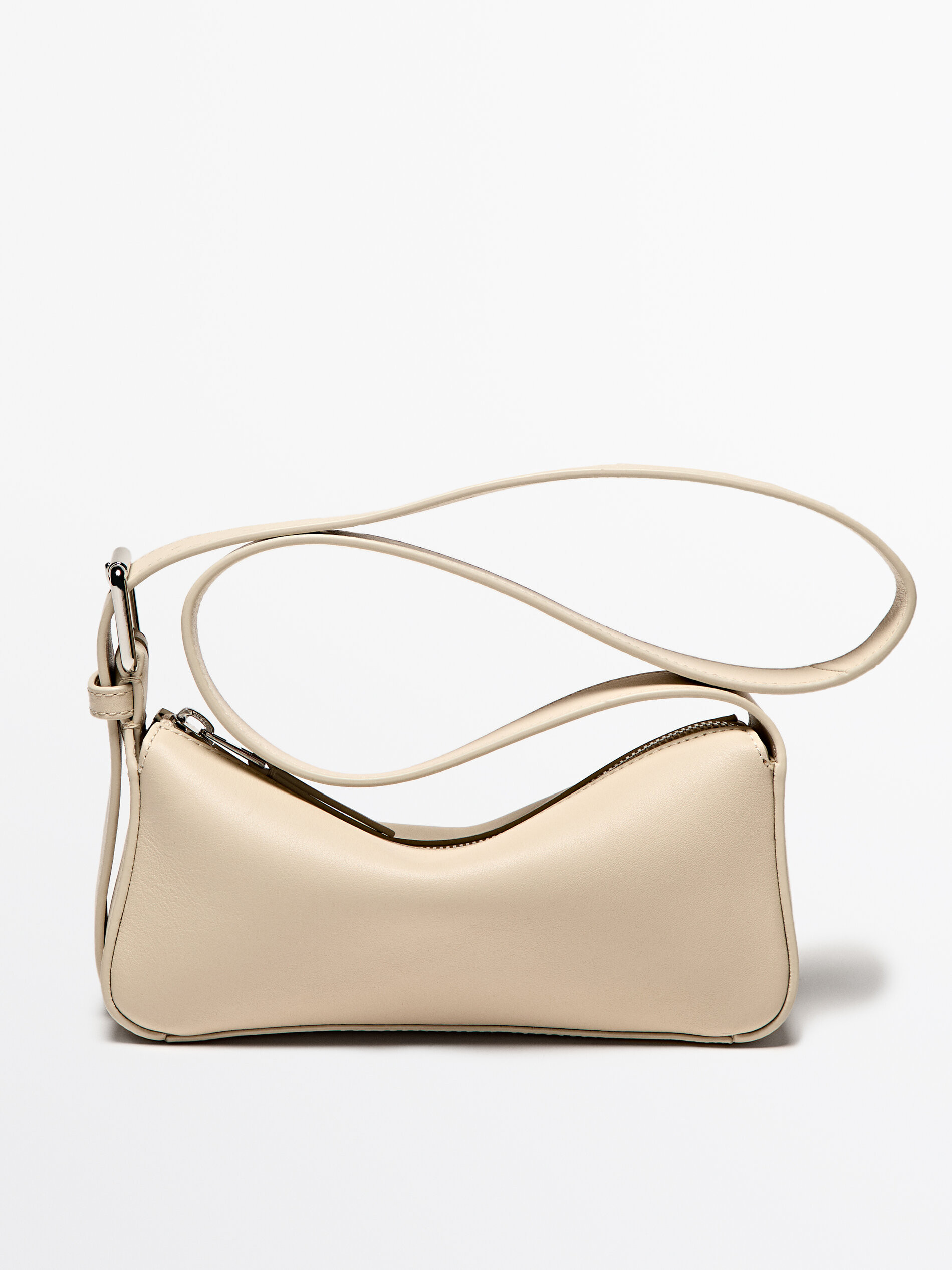 Plain mini leather bag | Massimo Dutti US