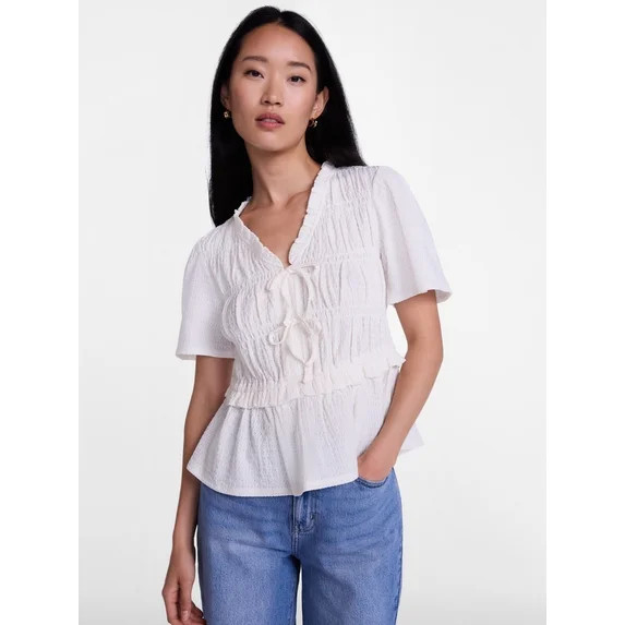 Scenario Women's and Women's Plus Textured Tie Front Top, Sizes XS-4X | Walmart (US)