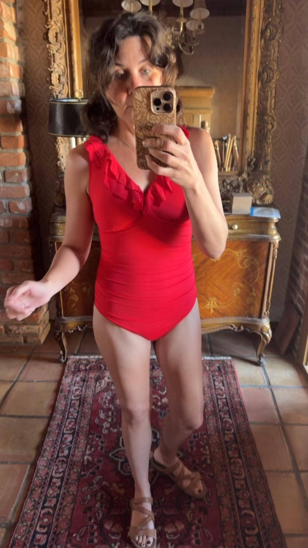 Flattering full coverage suits, lots of colors…love these!! Great price too! 