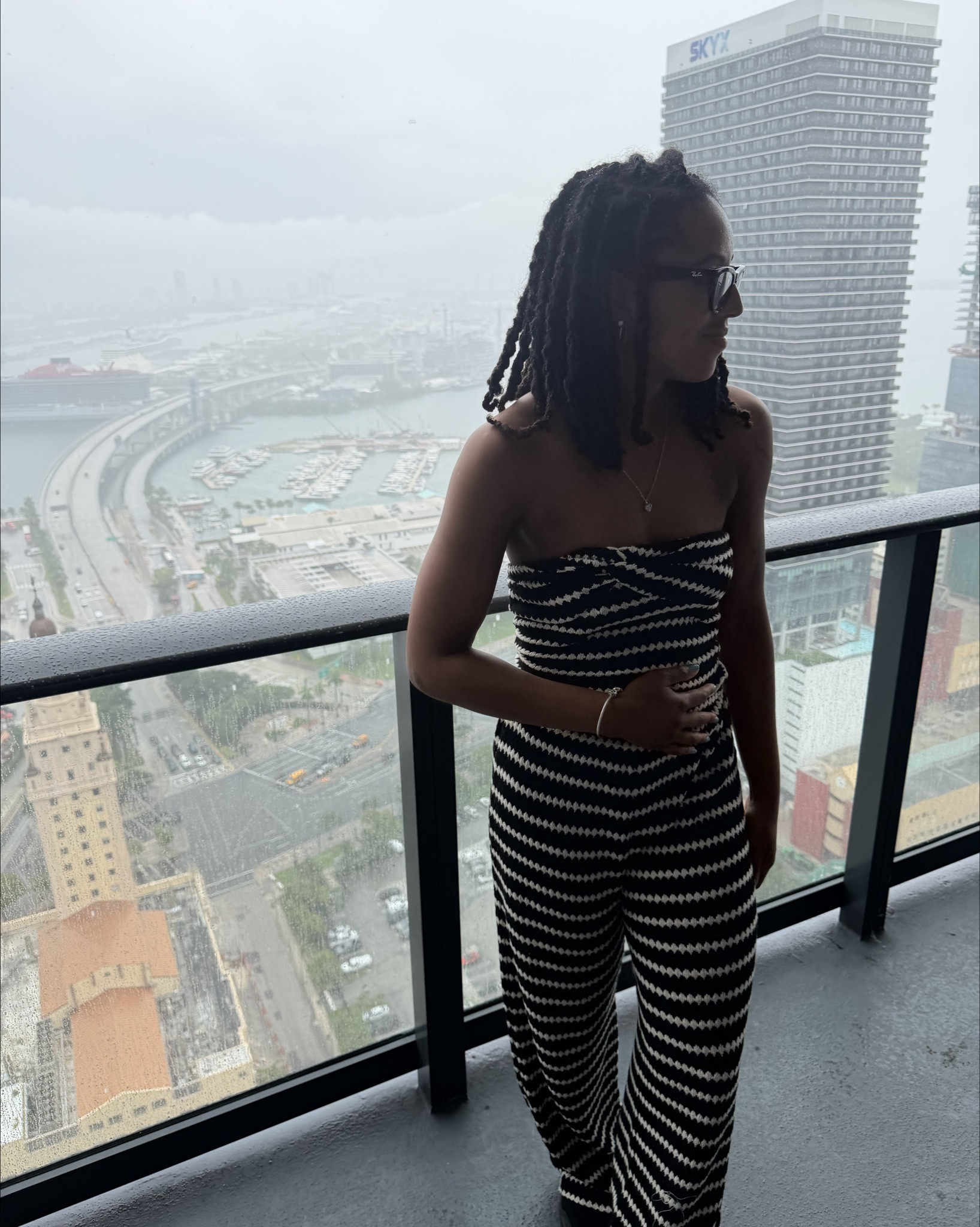 Balcony views + Miami air 🌴✨
Wore this black + white two-piece set for golden hour — effortless, strapless, and made for the city breeze.

The exact look sold out fast, but I’ve linked similar styles that give the same vibe 👇🏾

#LTKTravel #LTKFindsUnder50 #LTKShoeCrush