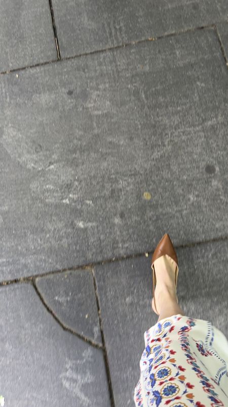 Sarah flint, block heels, brown heels, brown sling backs, brown block heels, sezane dress, workwear, court, attorney, law firm, lawyer, office style, office shoes, comfortable work heels, comfortable heels for nyc, work heels, Sarah flint 

#LTKSeasonal #LTKVideo #LTKShoeCrush