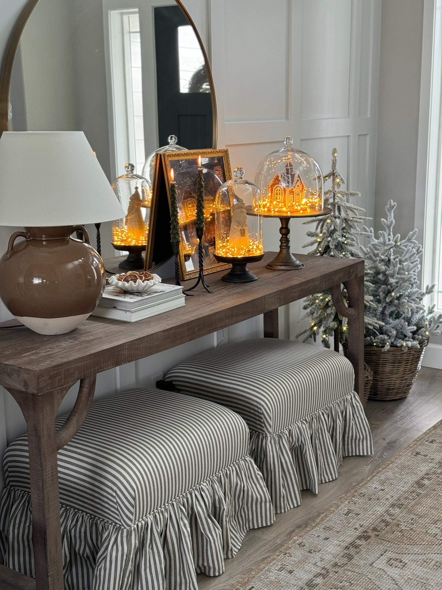 This table lamp deserves all the love ✨ the ceramic base, two tone look, and delicate handles are so pretty! 

#LTKHome #LTKStyleTip