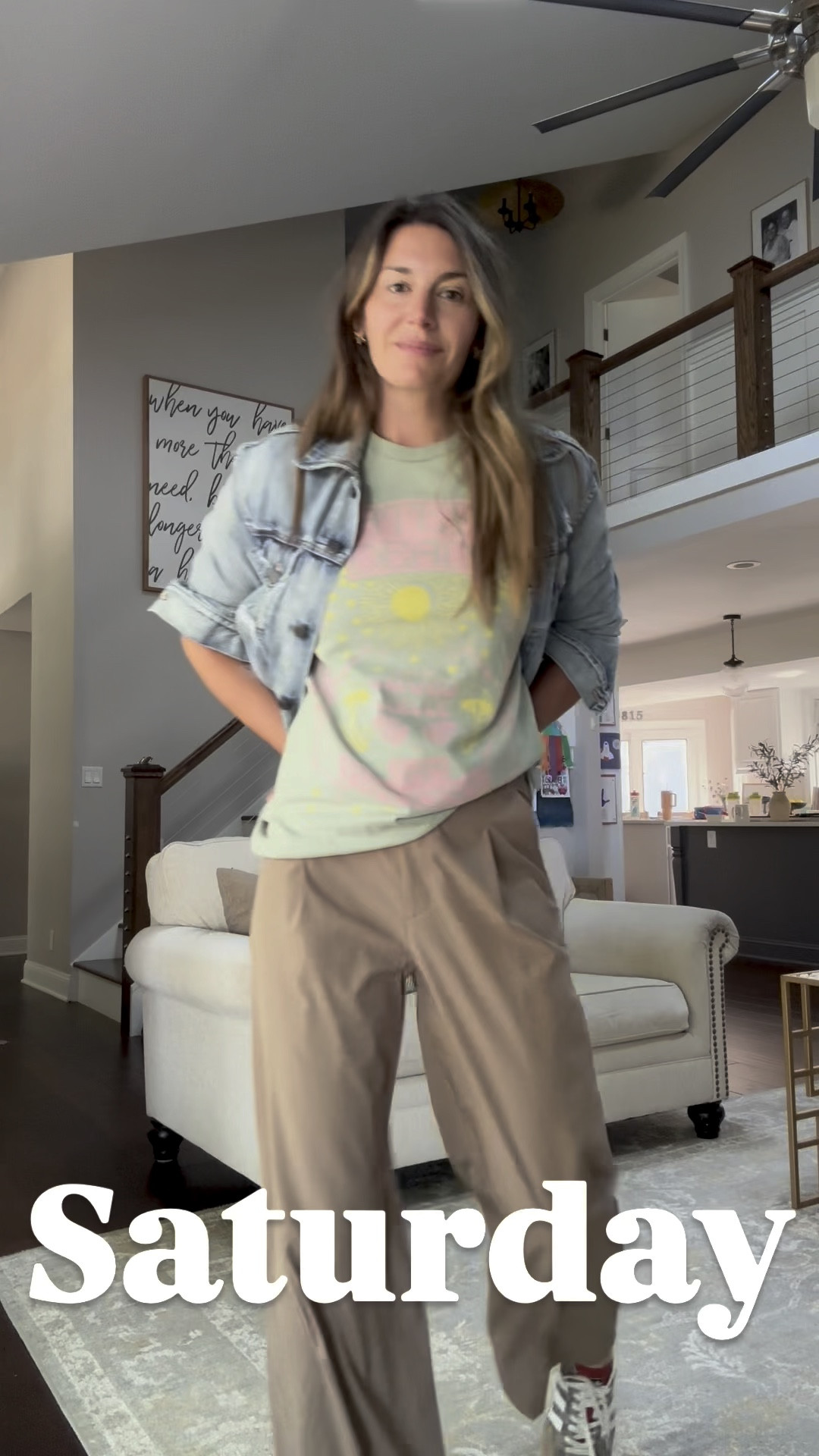 Graphic tee #6 #hocautumn #graphictee 

#LTKStyleTip #LTKSeasonal #LTKFindsUnder50