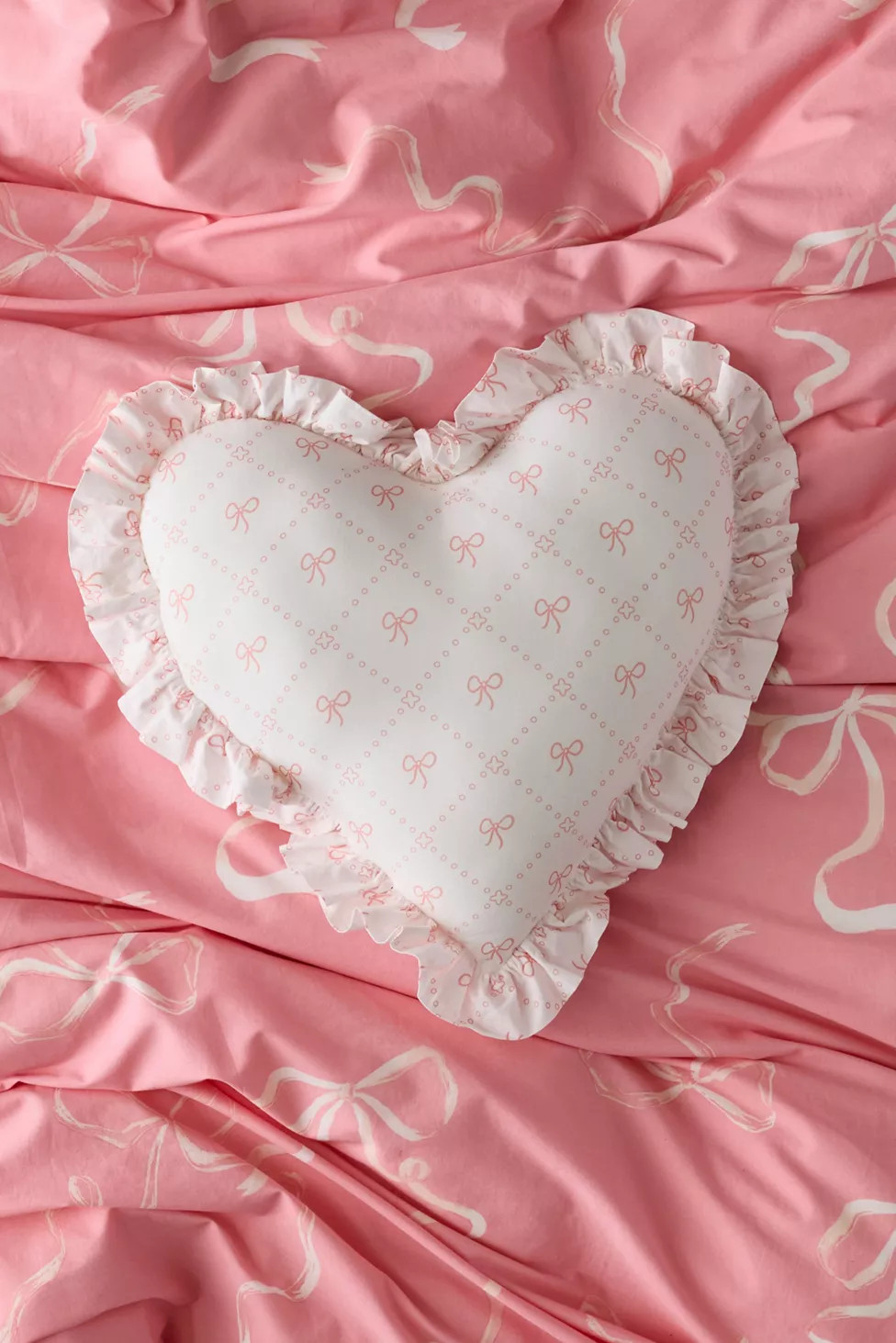 Ruffle Heart Cotton Throw Pillow | Urban Outfitters (US and RoW)