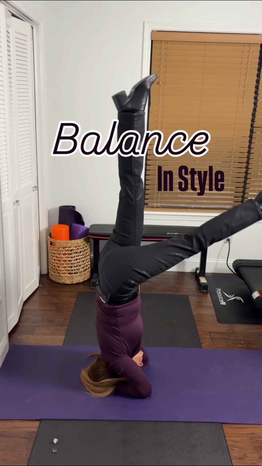 Welcome to Write Sarah Honey — where I stand on my head keeping it balanced — in style, real life gets rewritten with humor, heart, and just a touch of “did she really say that?” Yes. Yes she did. 
👉 Follow, like, share, because we don’t gate keep!
#Fashion #Style #BalanceInStyle #Balance #streetstyle