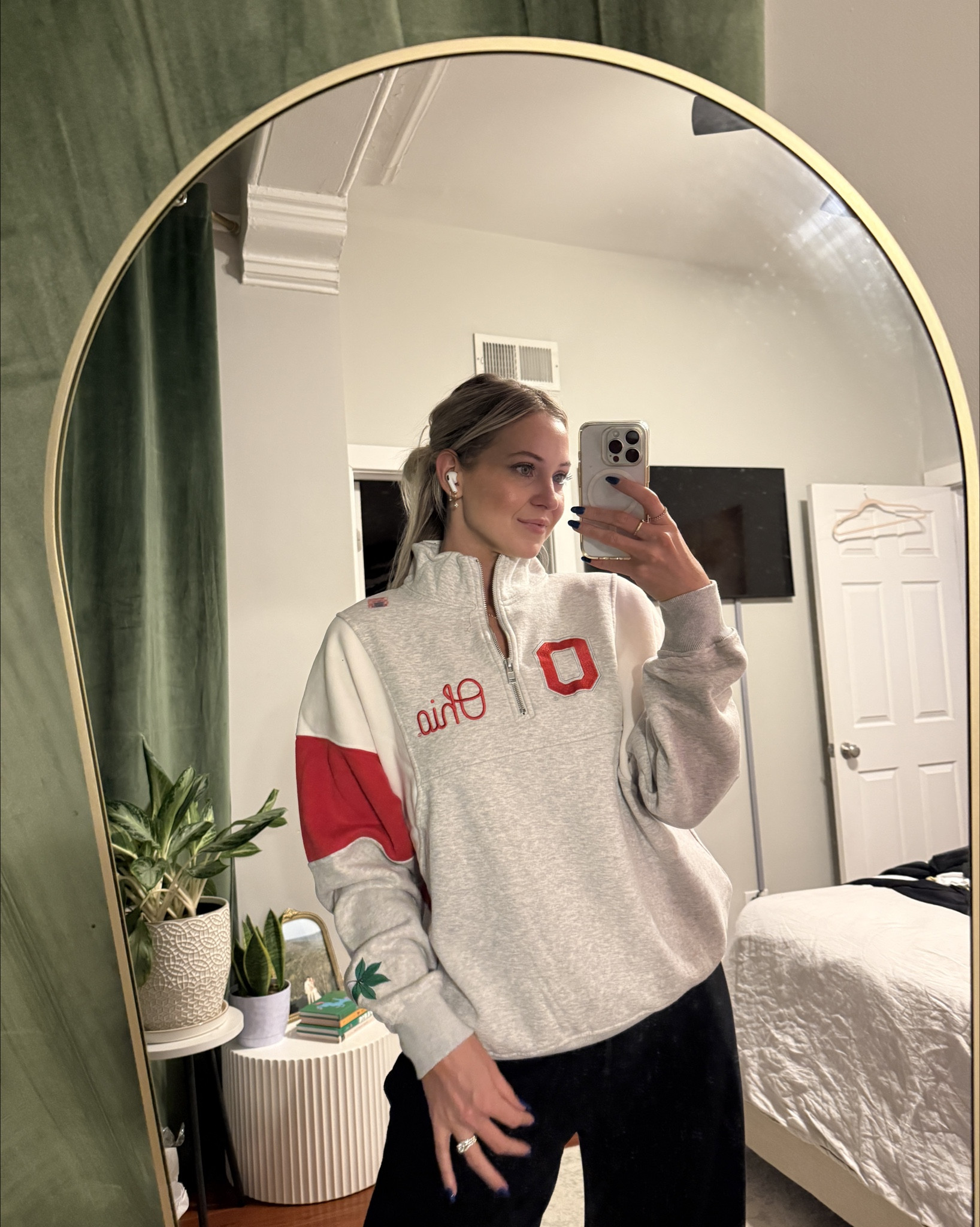 Football season apparel >>> 

#LTKSeasonal #LTKFindsUnder100 #LTKFallSale