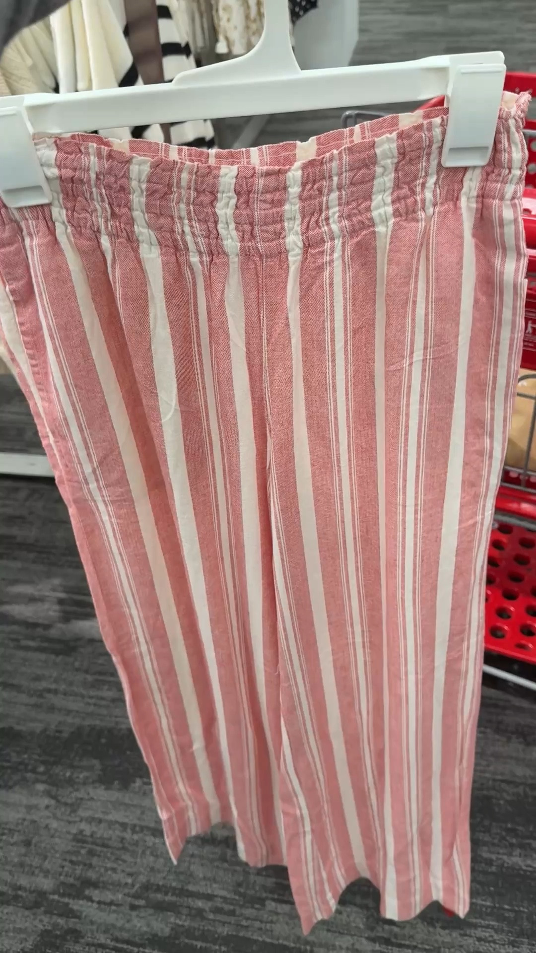 Cute linen pants on sale for $21! 5 different color/pattern options

@Target 
#target #targetdeals #targetsale #linen #springootd #springoutfit 

#LTKootd #LTKSaleAlert #LTKMidsize