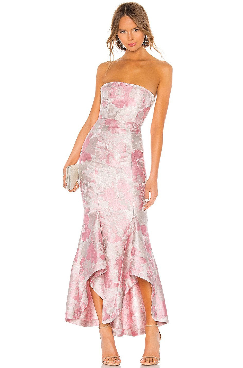 Wedding season is here and I’m completely obsessed with these REVOLVE finds! 💍✨ From chic summer wedding guest dresses to elegant occasion styles and stunning event-ready looks, these dresses are giving effortless luxury and major main-character energy. Whether you're heading to a beach wedding, garden party, destination celebration, or formal evening event, REVOLVE has the perfect dress to make you feel confident and gorgeous. 🌸☀️#Revolve #RevolveWeddingGuestDress #WeddingGuestDress #SummerWeddingGuestDress #OccasionDress #EventDress #RevolveStyle #WeddingSeason #WeddingGuestOutfit #SummerStyle #VacationDress #FormalDress #CocktailDress #MaxiDress #MidiDress #WeddingInspo #WeddingFashion #DressObsessed #LuxuryStyle #FashionFinds #DateNightDress #PartyDress #ElegantStyle #TrendingFashion #StyleInspo #BeachWeddingGuest #GardenWedding #DestinationWedding #FashionLover #OOTD

#LTKSeasonal #LTKgrwm #LTKWedding