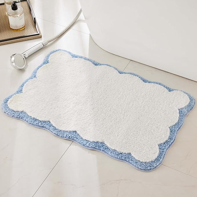 Luxury Microfiber Bathroom Rugs, White Bath Rug with Blue Scalloped Piping Cute Aesthetic Preppy ... | Amazon (US)