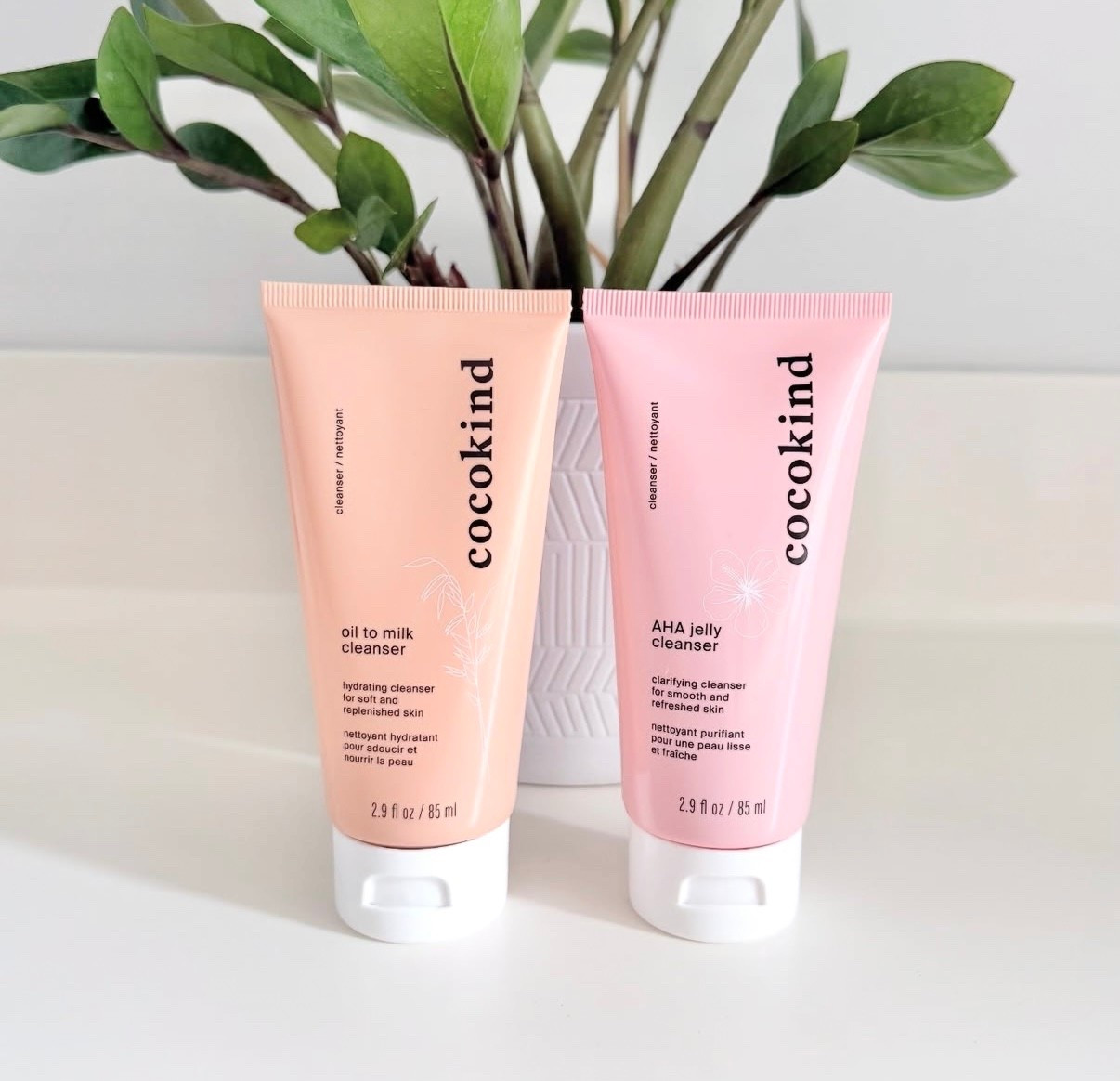 @cocokind
Double Cleanse Duo
$36.00

Set incudes:
Oil to milk cleanser 
- Daily gentle & non-disruptive cleansing
- Removes dirt & makeup without stripping your skin of moisture
- Supports a healthy skin moisture barrier with a slightly acidic pH when mixed with water

AHA jelly cleanser 
- Helps unclog and minimize the appearance of pores 
- Gently removes dead/dull skin 
- Removes impurities, daily pollutants, and makeup 
- Leaves skin soft, smooth, and hydrated

Free shipping on $50+ orders 


#LTKBeauty