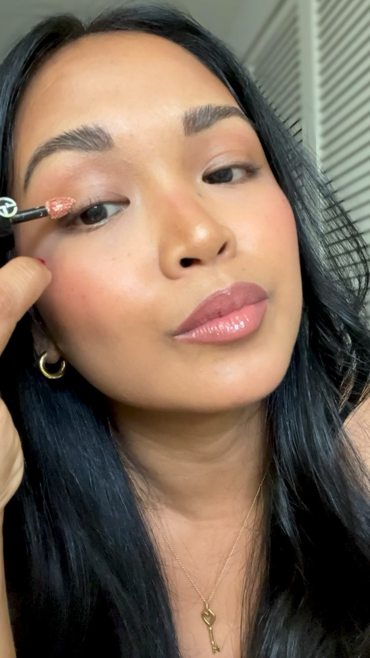 Long lasting liquid eyeshadow, wearing shades: 44S, 99M, 12S.
Foundation: 8
Concealer: 8
Blush: 65 
#sephorasalepicks #fallmakeup #eyemakeup 


#LTKBeauty