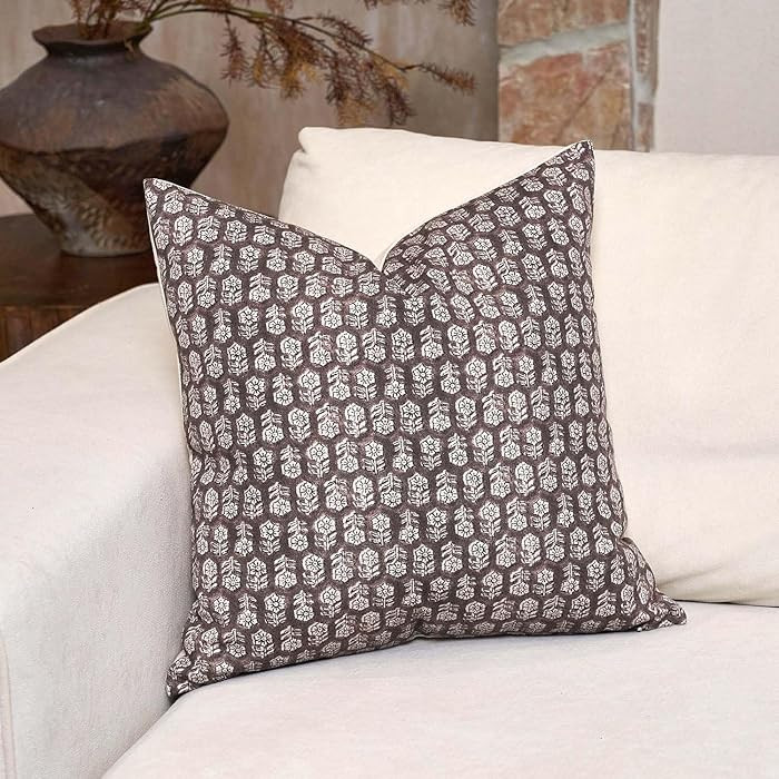 DOMVITUS Pillow Covers 20x20, Floral Pillow Covers, Couch Pillows for Living Room, Decorative Far... | Amazon (US)