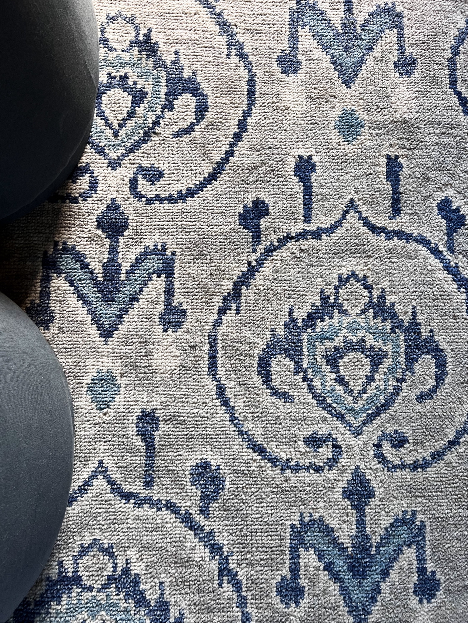 Our bedroom rug is also on sale and she’s a beauty 😍

#LTKhome #LTKsalealert #LTKSeasonal