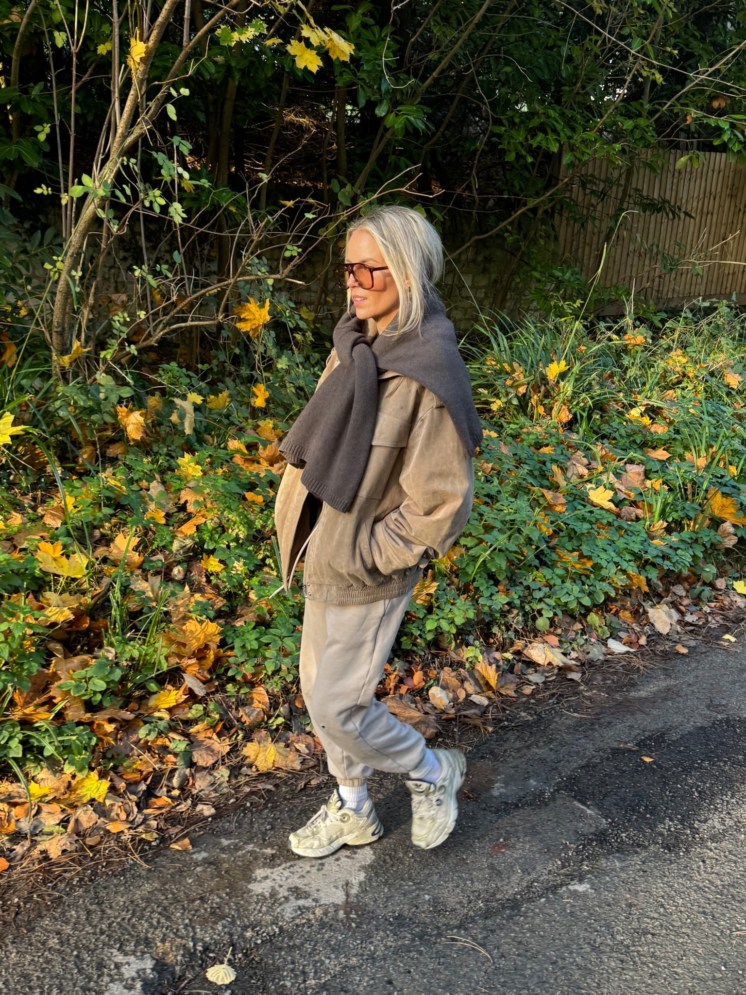 Weekend walks and slow living in my tracksuit and cashmere 🤎

#LTKwinter #LTKautumn #LTKuk