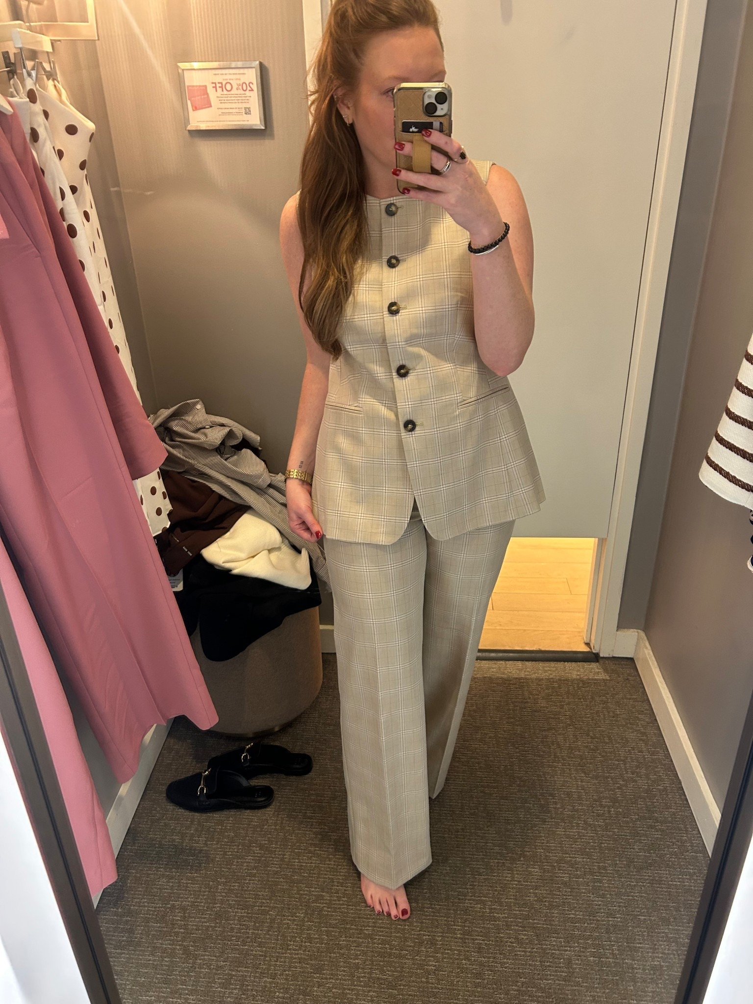 Plaid vest / tts wearing an 8 but need a 6
Matching set 
Plaid trousers / tts wearing an 8

#LTKSaleAlert #LTKSeasonal #LTKWorkwear