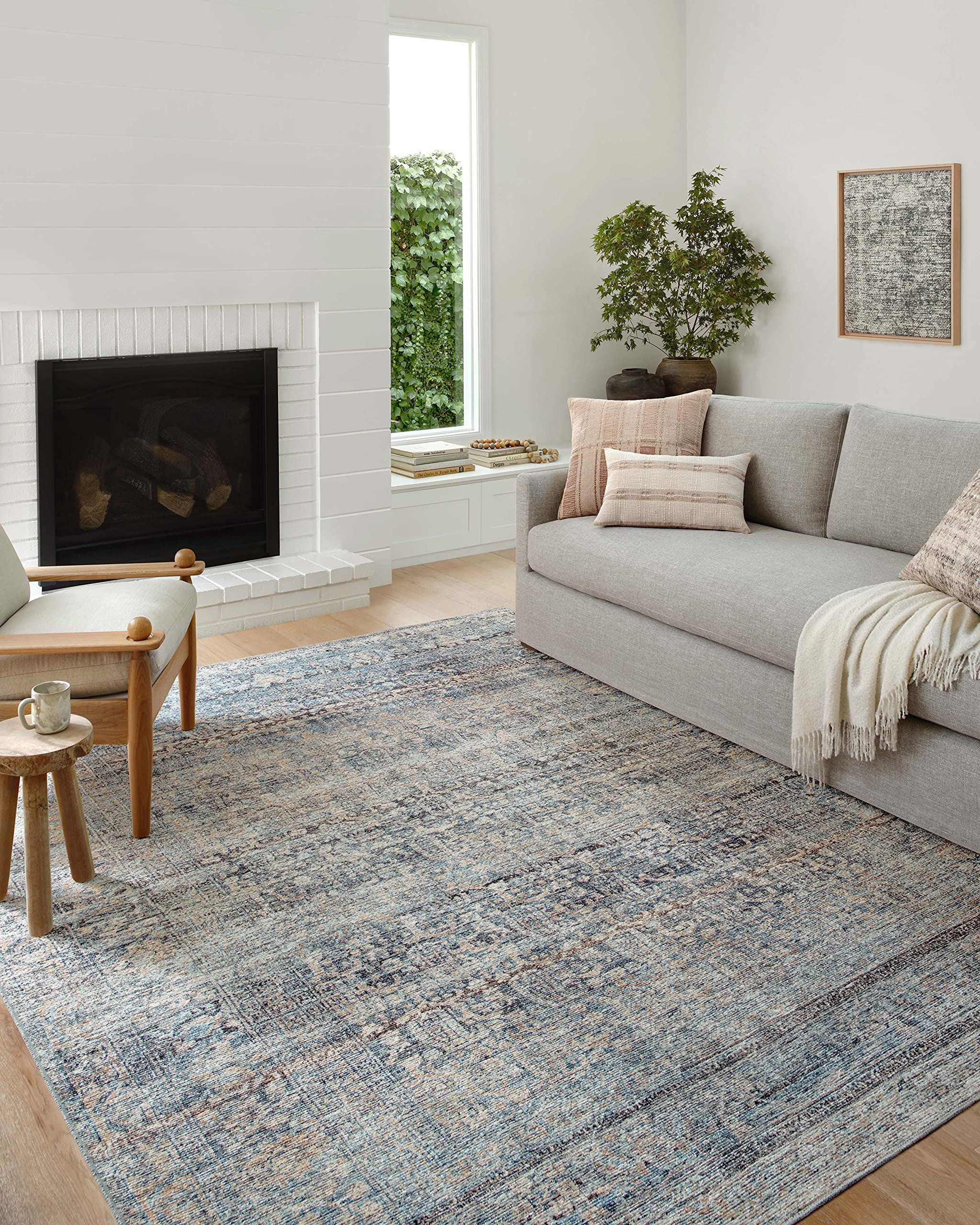 Amber Lewis x Loloi Billie Collection BIL-05 Denim / Blush 5'-0" x 7'-6" Area Rug | Amazon (US)