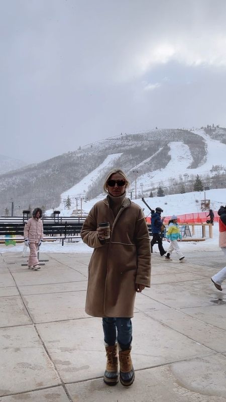 What I wore on out ski vacation, jeans, best jeans to wear with snow boots, shearling coat, fleece coat, apres ski outfit, winter outfit, sweater, classic style 

#LTKstyletip #LTKSeasonal #LTKsalealert
