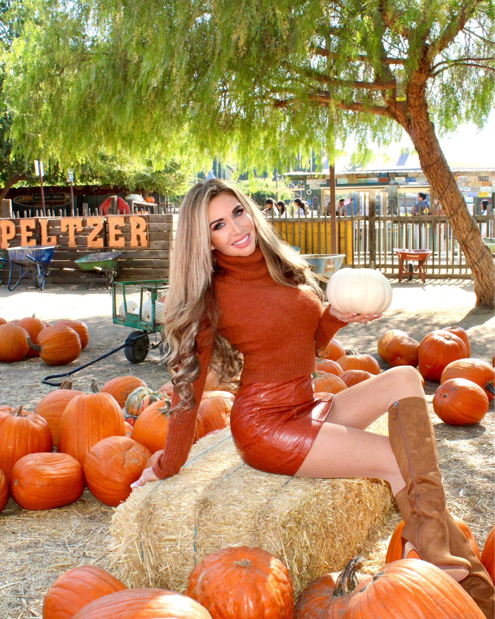 I can’t believe Halloween is just a week away!
Have you picked out a pumpkin yet?! 🎃

DM me or comment below for the links to my fall outfit.

🎃👻🎃👻🎃👻🎃👻🎃👻🎃👻🎃👻

Follow my shop @tricia.e.s on the @shop.LTK app to shop my posts and get my exclusive app-only content!
#liketkit #LTKfit #ootd 
@shop #blogger #westernfashion #fashionblogger #shein #sheingals #halloween #pumpkinpatch #LTKHalloween 

#LTKHalloween   

#LTKSeasonal #LTKGiftGuide #LTKFindsUnder50 #LTKSeasonal #LTKFindsUnder50 #LTKSeasonal