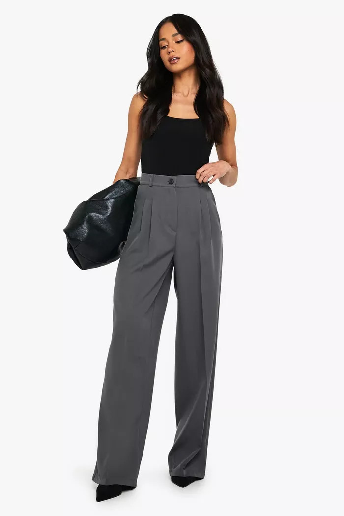COPYRIGHT © 2025 BOOHOO | boohoo (US & Canada)