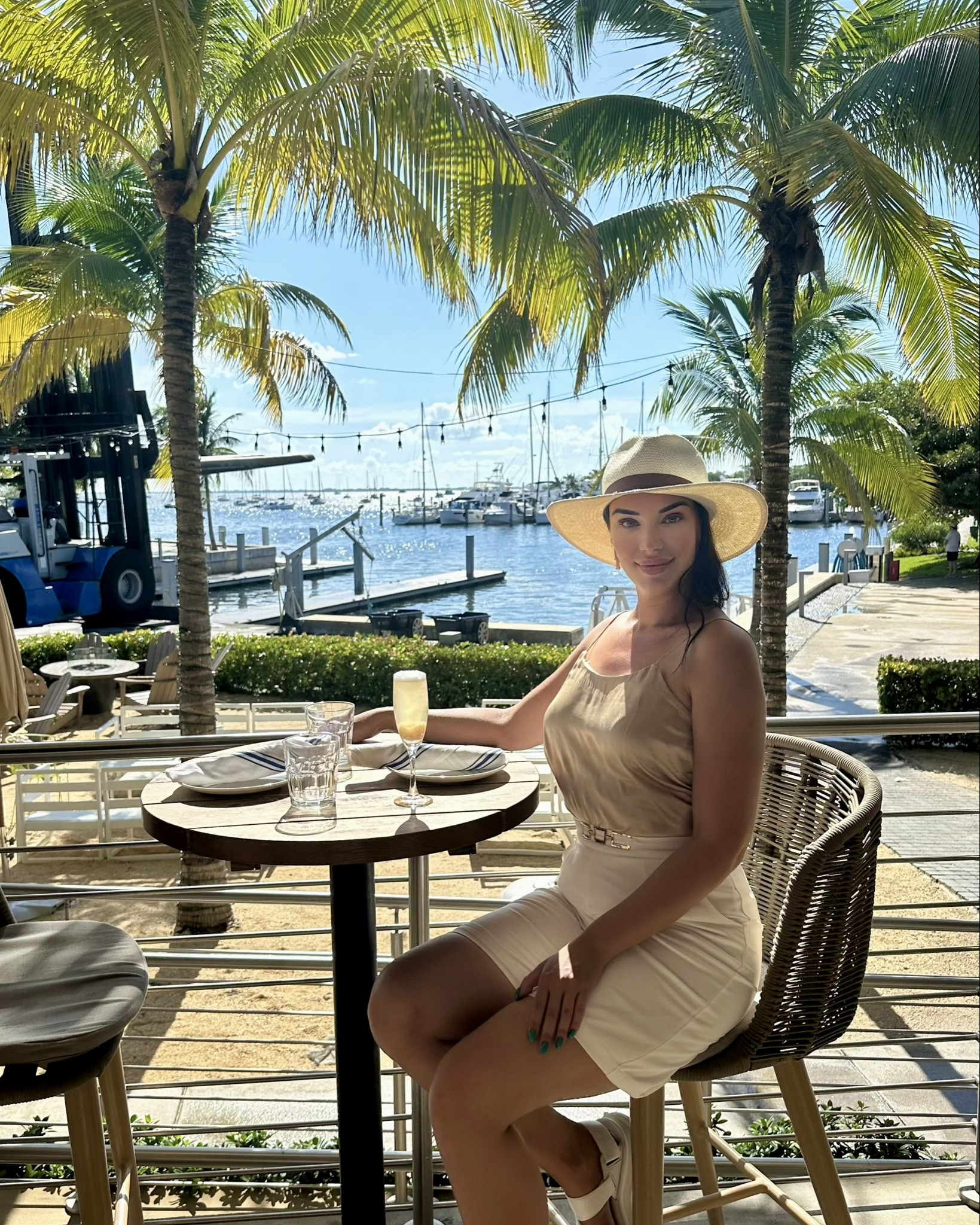 Miami casual chic🌴☀️

#LTKFindsUnder50 #LTKTravel