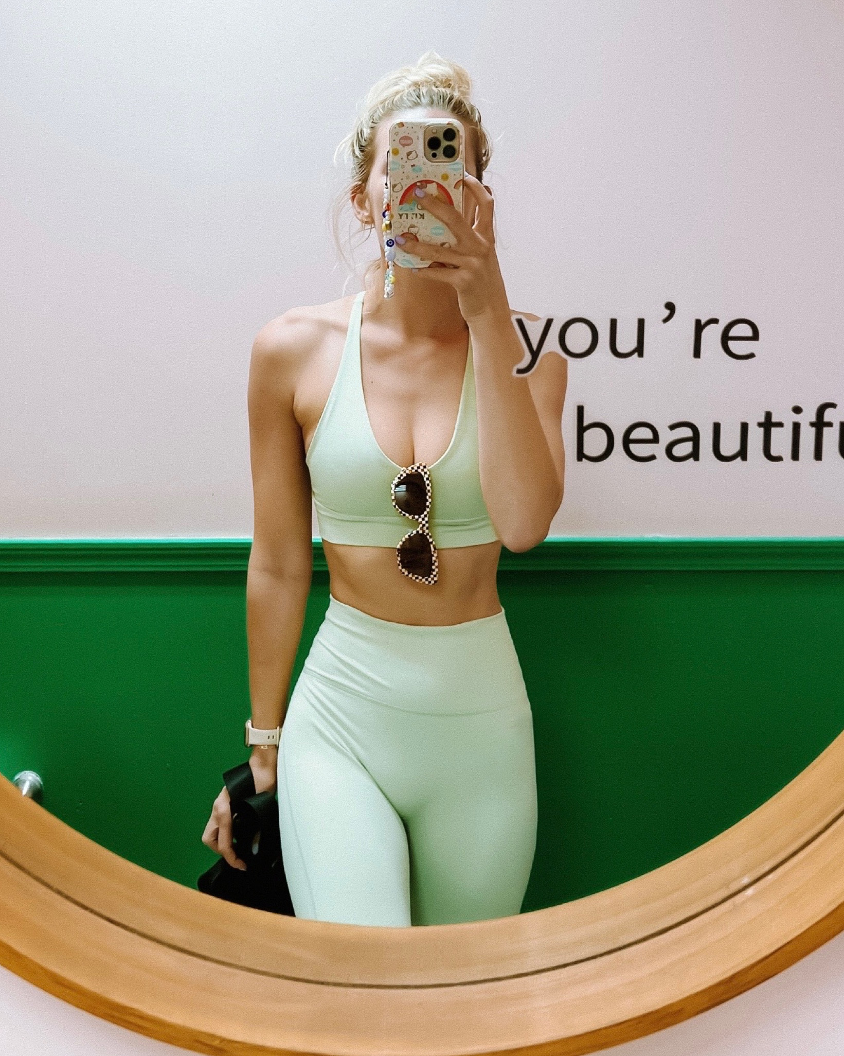 Gym + Nails OOTD 

Okay how cute is this mirror?!

Set active, diff eyewear sunglasses, sunnies, iPhone case, hello kitty iPhone case, Sanrio iPhone case, green, selfie, mirror selfie 

#LTKunder50 #LTKfit