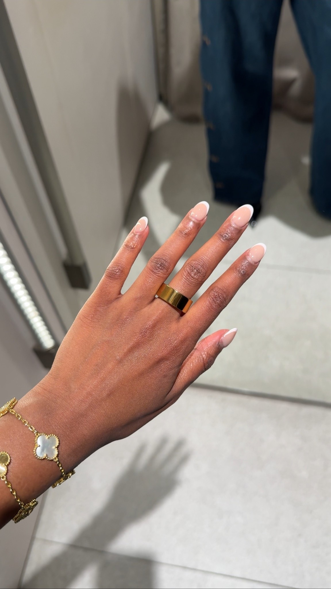 Locking in for the last few weeks of the year, new routines, new mindset✨

I’ve been wearing the @Ultrahuman Ring AIR and I’m obsessed. It tracks sleep, stress, recovery, steps, workouts, heart rate, heart rate variability, resting heart rate, and even gives insights to help me optimize my daily energy and movement.

A few days in and I can already see how my habits affect my body. Not hitting my steps, sleeping late, or stressing too much, the numbers don’t lie. It keeps me accountable to the best version of me.

If you’re also in your level-up era and want to finish the year feeling aligned, this is your sign 🤍

Use code YASMIN10 for a discount, linked here on LTK 

** Gifted + affiliate

OOTD #UltrahumanRingAIR #HealthTech #LevelUp

#LTKuk #LTKfitness #LTKgiftguide