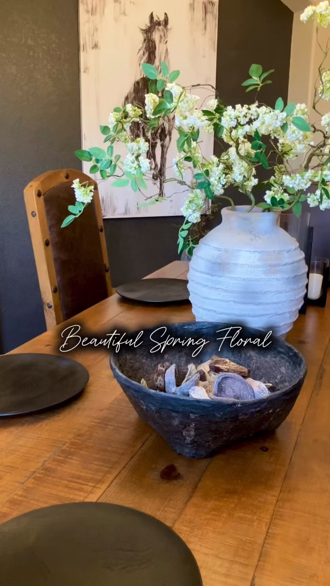 🌿These Spring floral stems are absolutely beautiful!  
I bought mine at a local boutique but I did link one similar on My LTK page- check it out! 

#fyp #homedecor #florals #homestyle #springflowers 

#LTKHome #LTKSeasonal #LTKActive