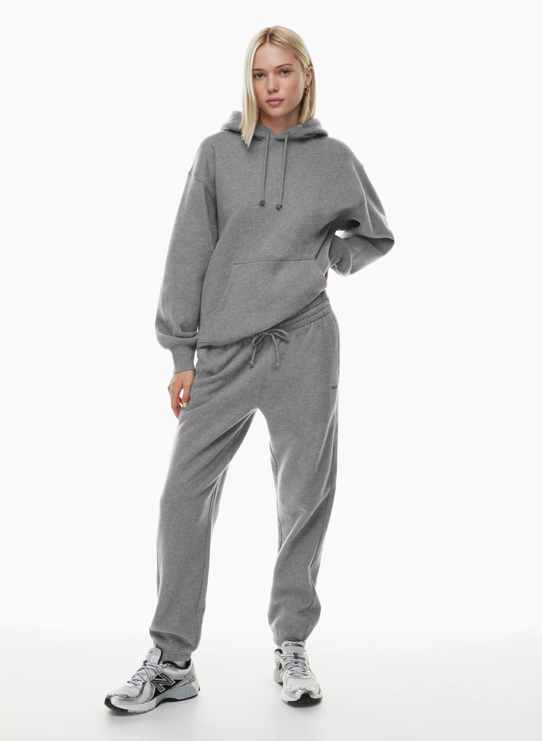COZY FLEECE BOYFRIEND SWEATPANT | Aritzia