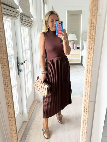 Loving this brown dress with pleated skirt for fall. Wearing a size small. Code FANCY15 for 15% off  

#LTKstyletip #LTKunder100 #LTKFind