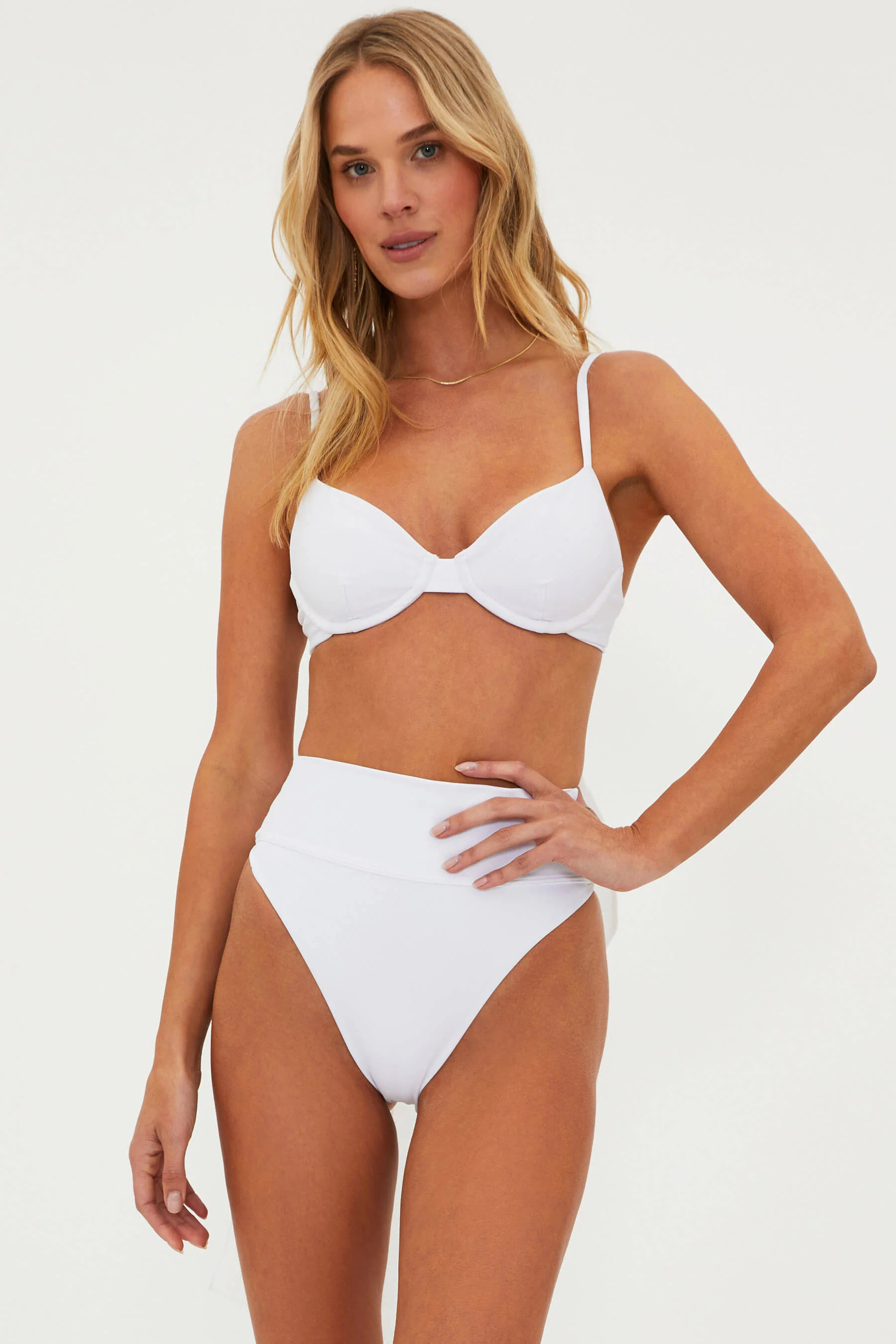 Camilla Top Blanc | White Bikini Top | Beach Riot | Beach Riot