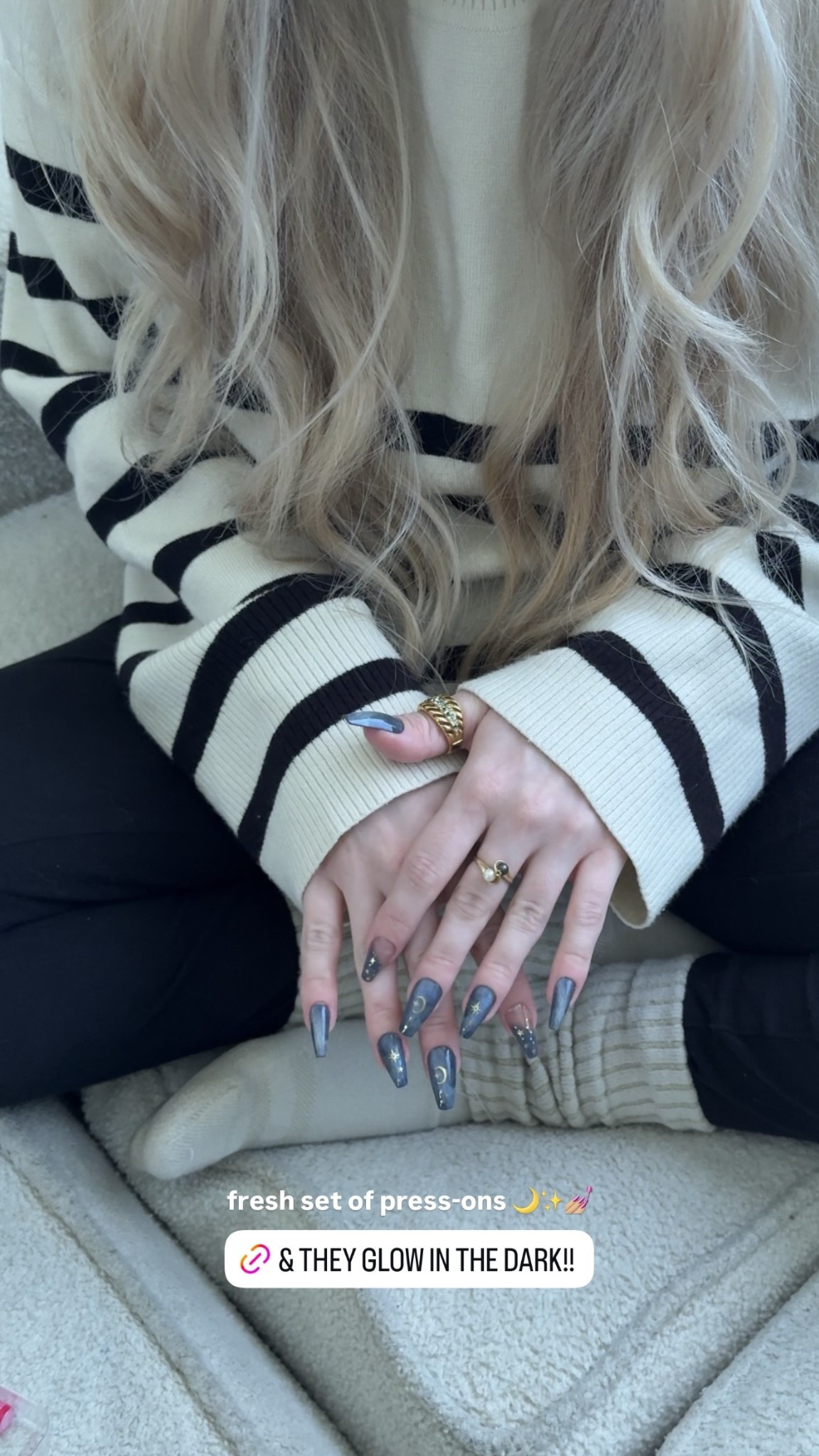 fresh set of press-ons 🌙✨💅🏼 @kissnails

#LTKSeasonal #LTKBeauty #LTKStyleTip