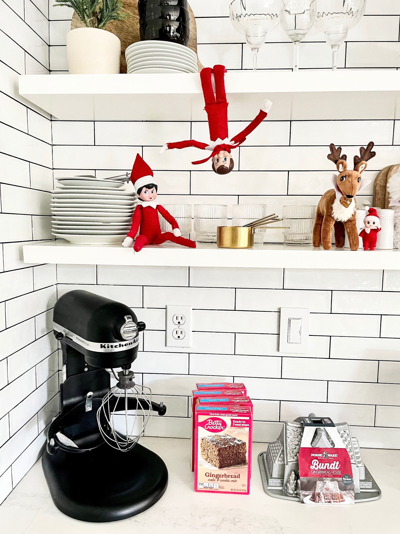 Christmas in the kitchen with Elf on the Shelf !

Elf on the shelf idea
Gingerbread house
Gingerbread cake pan
Christmas decor
Christmas baking
Christmas kitchen 

#LTKHoliday #LTKfamily #LTKSeasonal