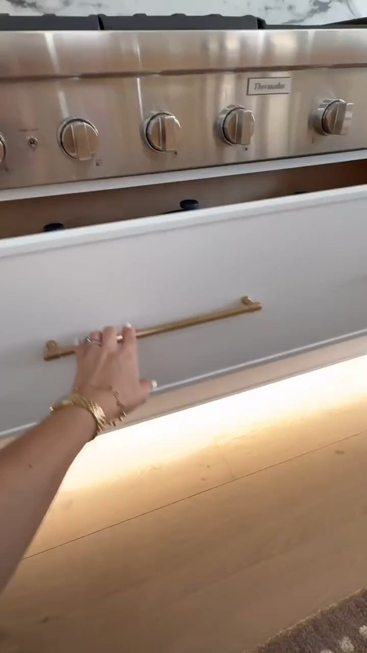 The Amazon kitchen finds your feed is obsessed with! ✨ Shop my organic modern picks.

#LTKhome #amazonfinds #kitcheninspo #organicmodern #kitchendecor #amazonhome #ltkit #kitchenstyling

#LTKHome #LTKmorningroutine #LTKstorytime