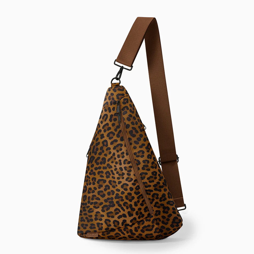 Contour Sling Bag - Machine Washable & Travel-Friendly | Canvelle