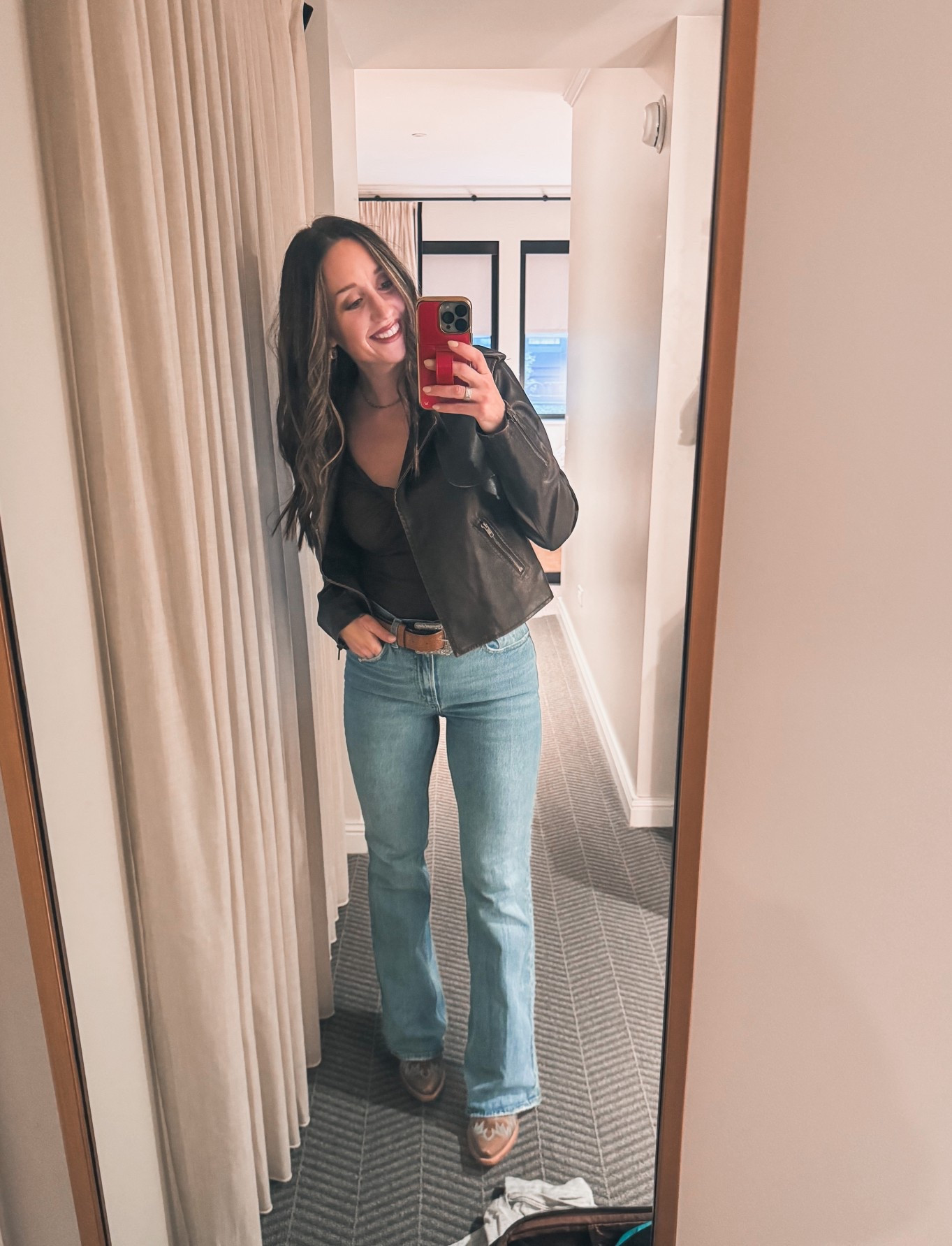 Concert ready! Wearing size small in the top and 26 in the jeans