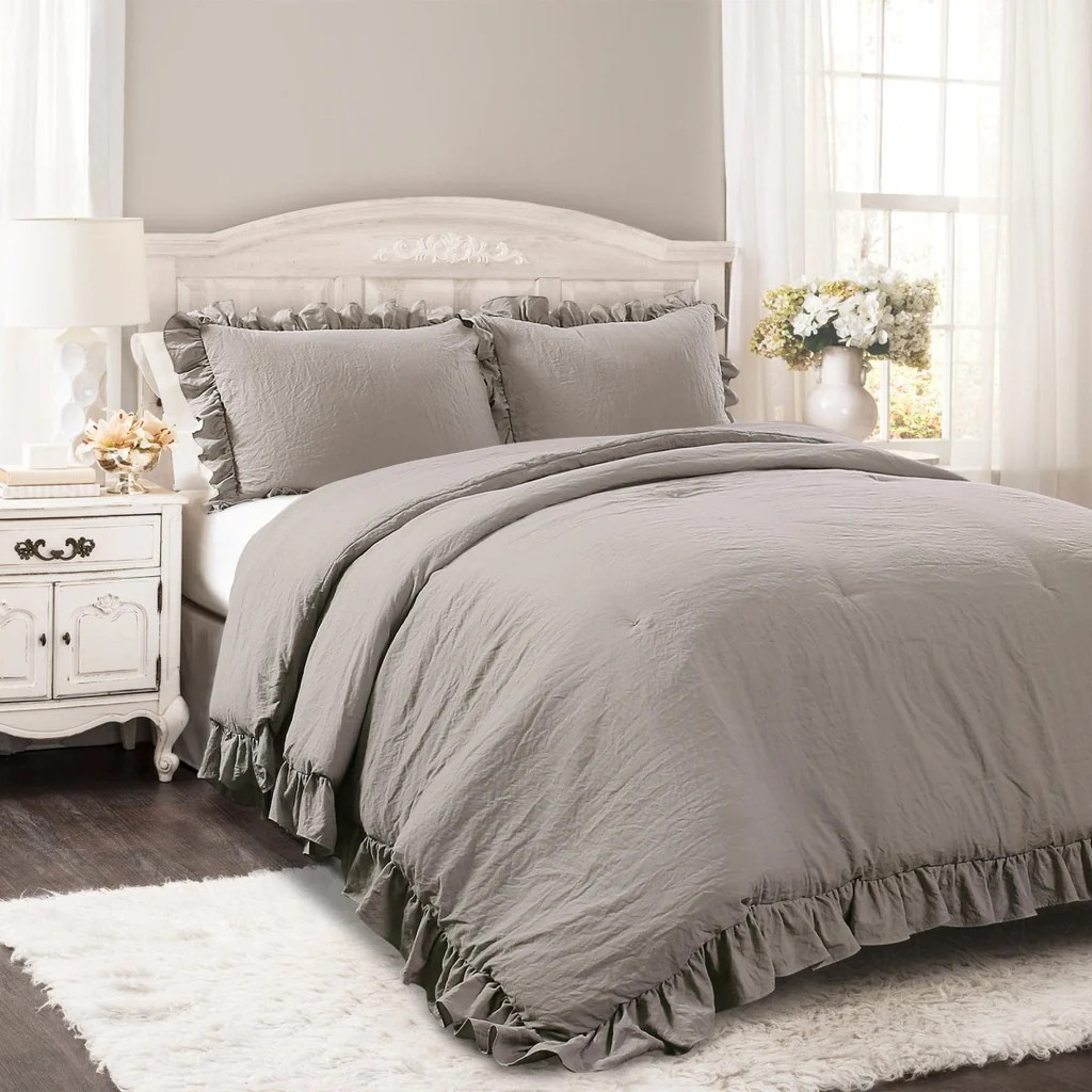 Reyna 3 Piece Comforter Set | Lush Decor