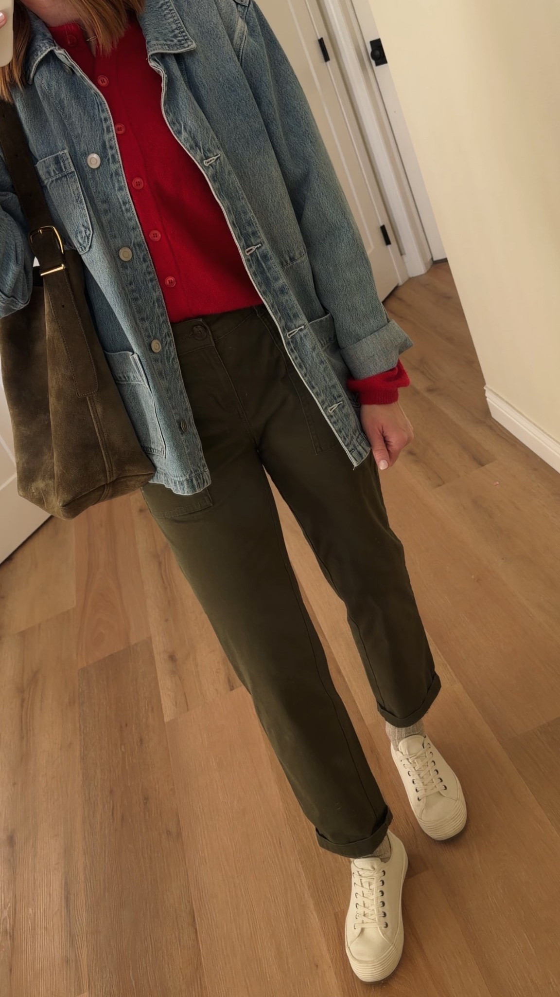 Feeling like a 90’s holiday mom. 