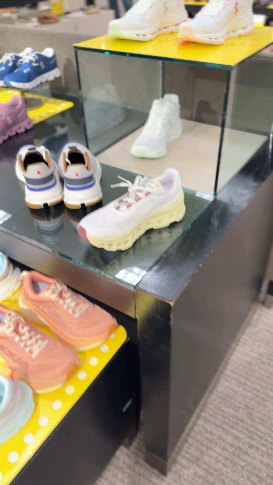 N sale ⚡️🖤💛 Sneakers #nordstrom #nsale #sneakers

#LTKShoeCrush #LTKStyleTip #LTKSeasonal