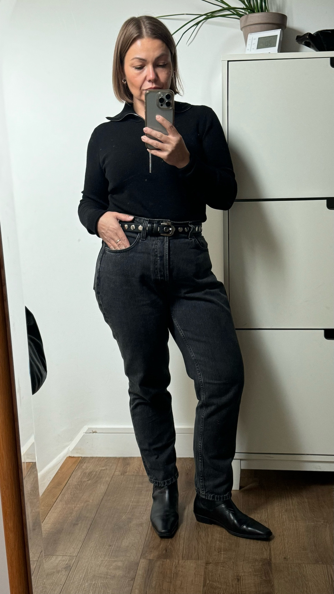 The perfect 90’s jeans exist!
I’m size UK 12 and wearing curve 30

#LTKuk #LTKautumn #LTKmidsize