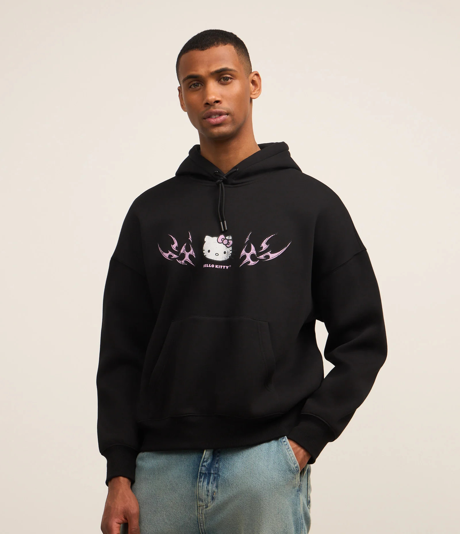 Casaco Boxy em Fleece com Estampa Hello Kitty Preto - Lojas Renner | Renner (BR)