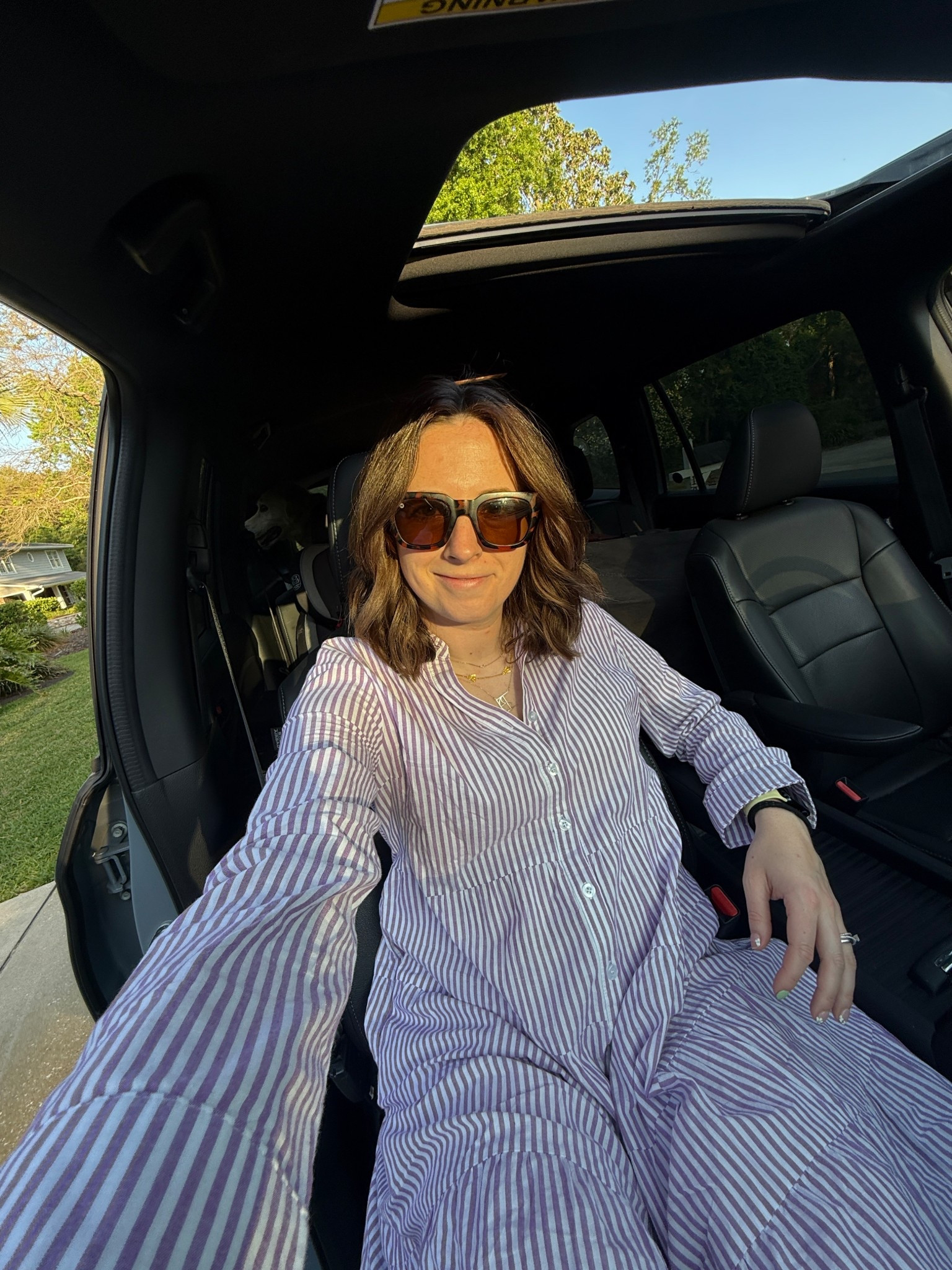 A vibe for our family photos last night 

#LTKSeasonal #LTKFindsUnder100 #LTKFamily