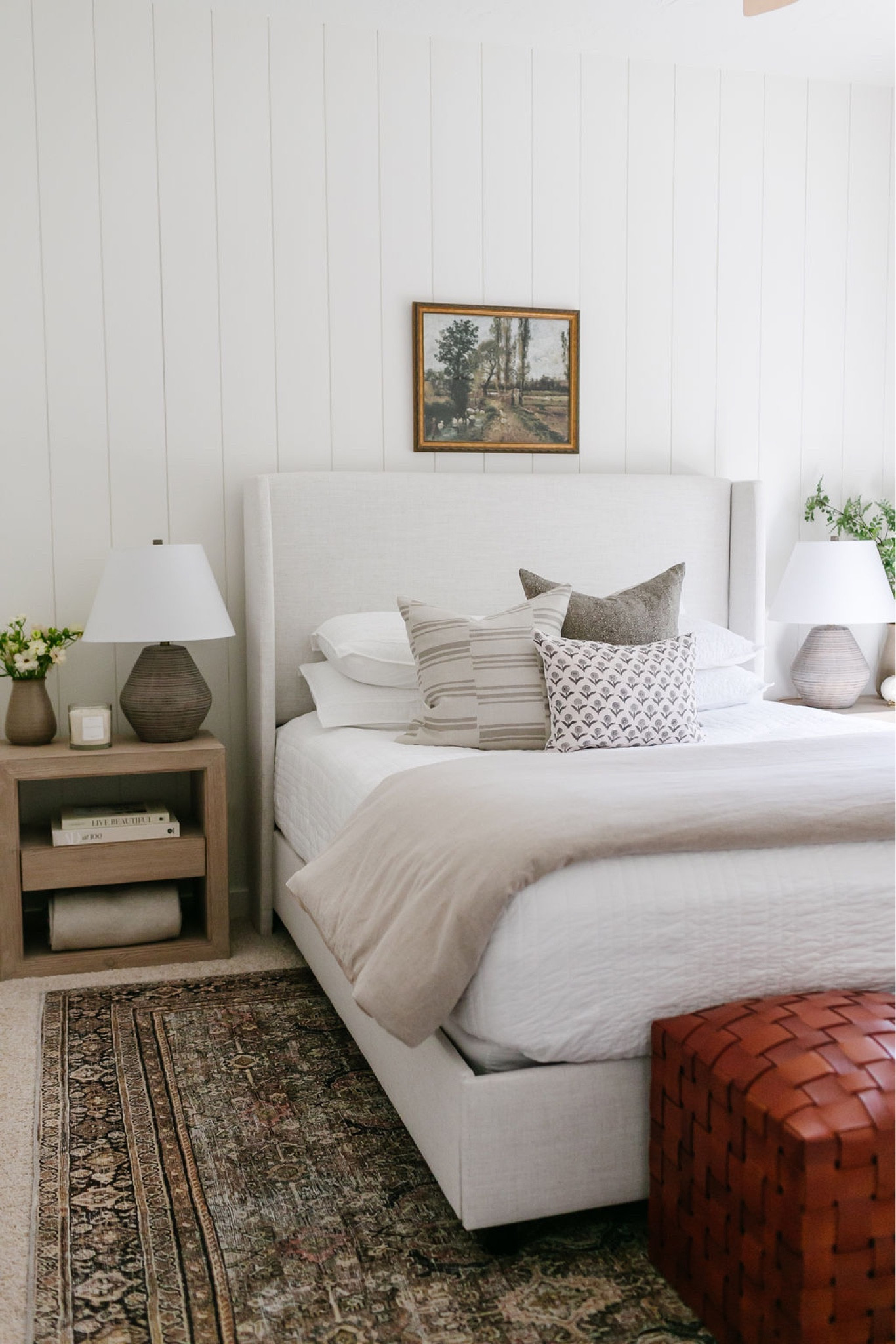 Bedroom decor, bedding, sheet set, upholstered bed, home decor, leather ottoman, area rug

#LTKhome #LTKFind #LTKsalealert